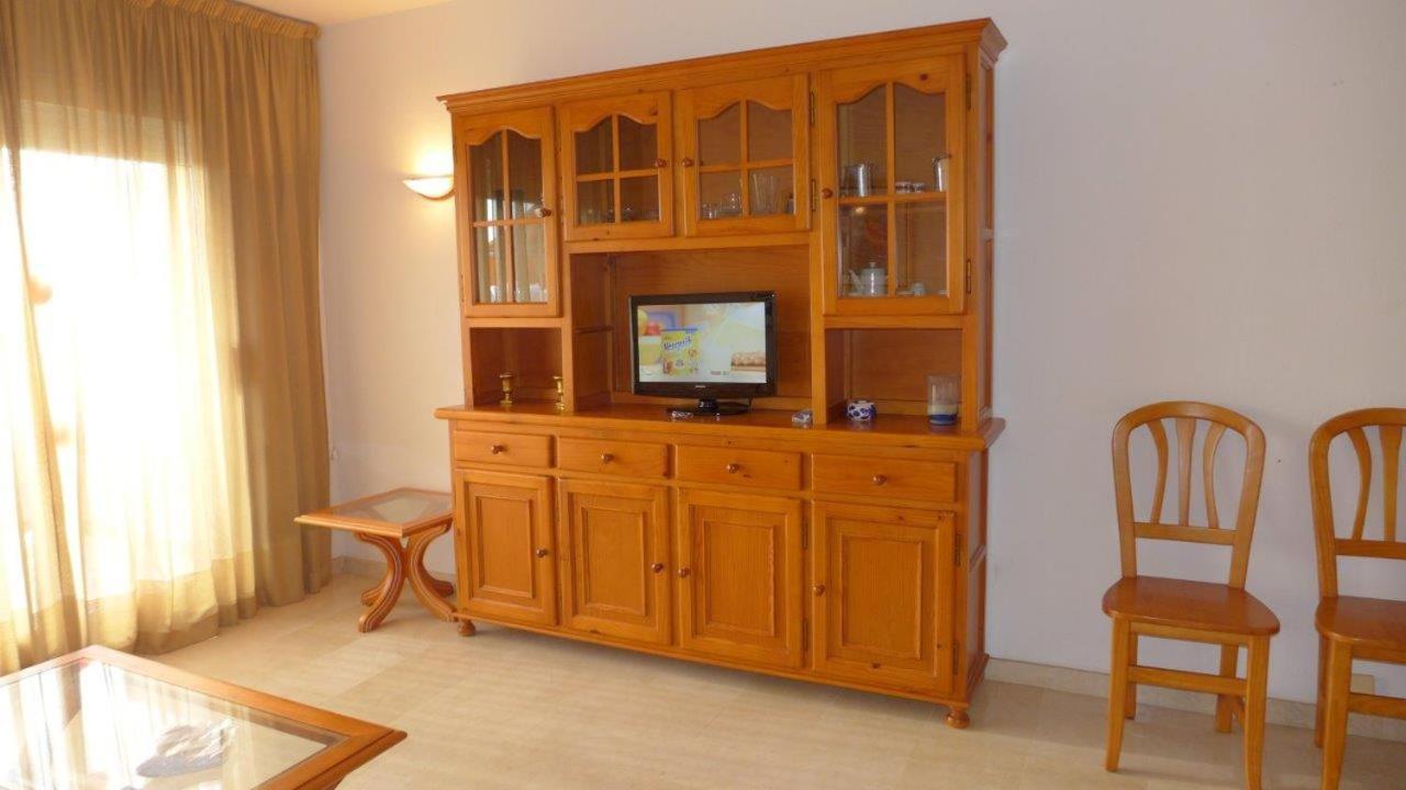 Rentalmar Central Park サロウ 部屋 写真
