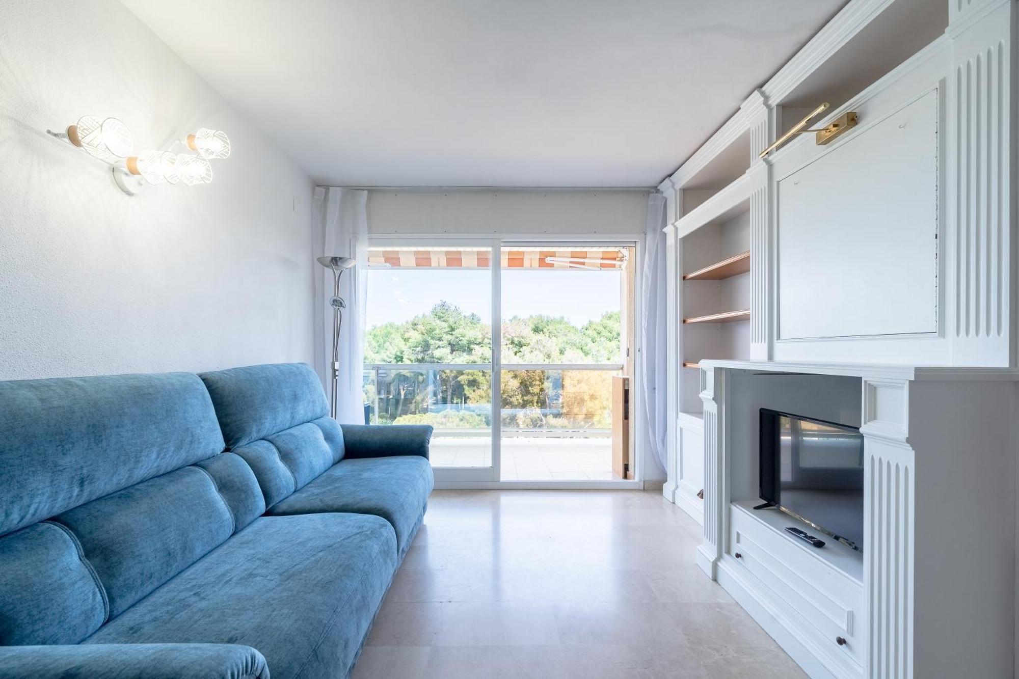 Rentalmar Central Park サロウ 部屋 写真
