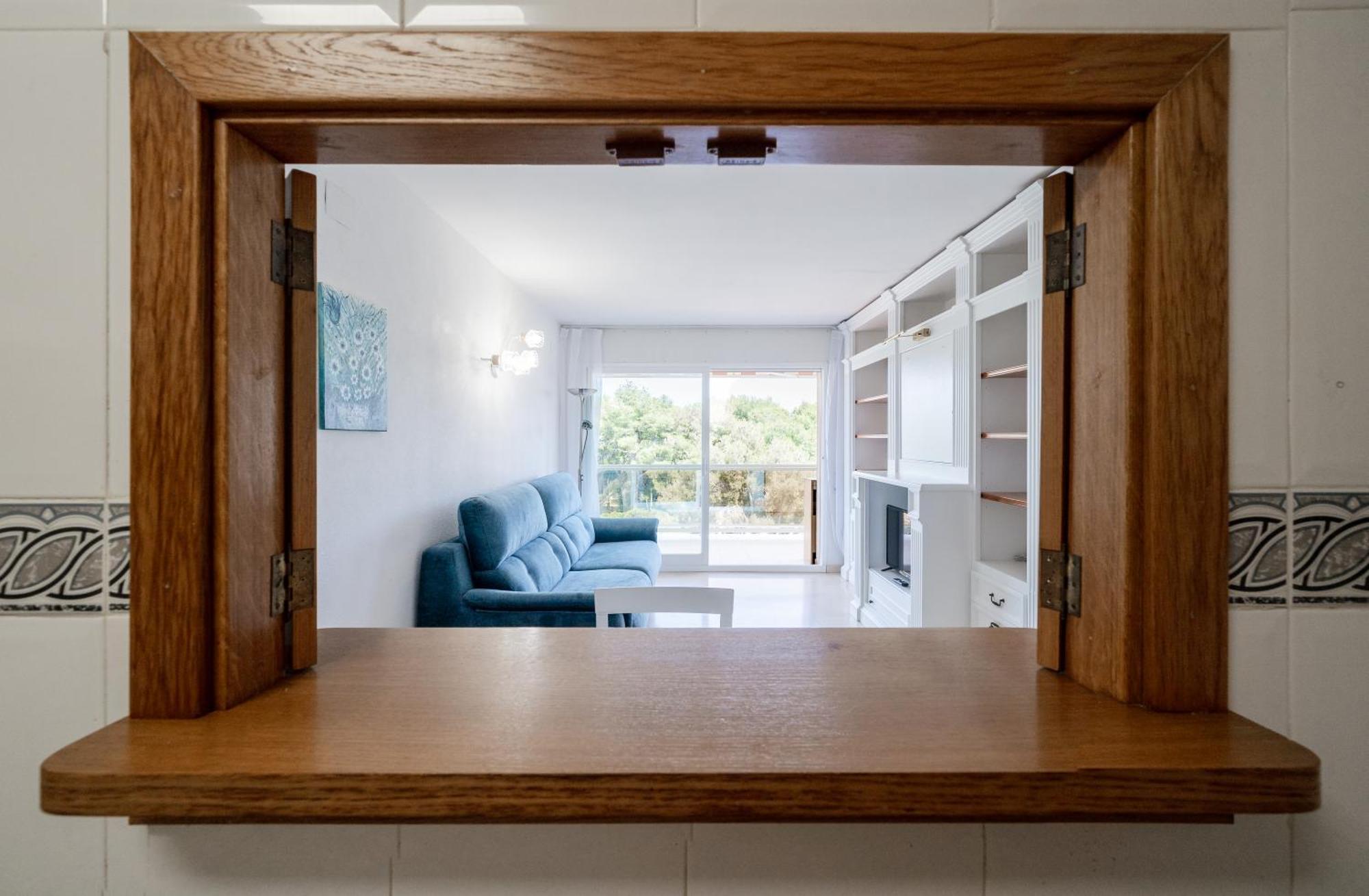 Rentalmar Central Park サロウ 部屋 写真